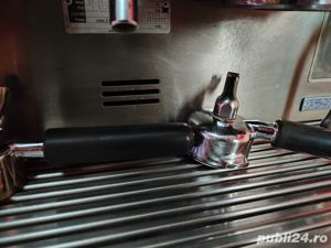 Vînd aparat cafea profesional marca San Marco  - imagine 5