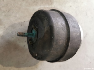 Tampon motor Audi a4 b7  - imagine 2