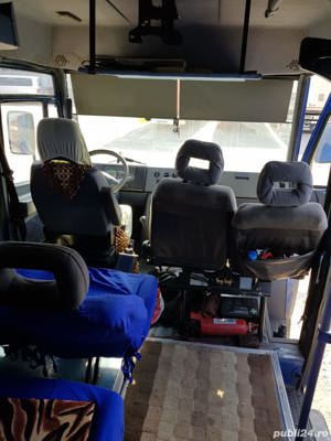 Microbuz persoane Mercedes Vario  - imagine 7