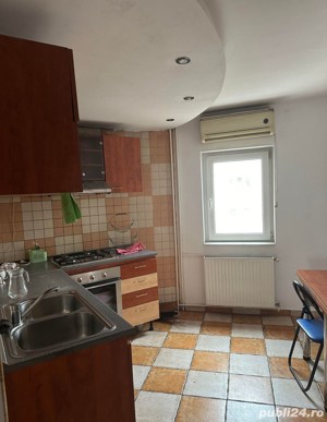 Apartament 3 camere decomandat etaj 3 zona Bucovina - imagine 4