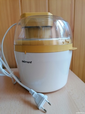 Aparat pentru Înghețată Delimano. 