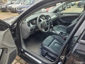 Audi A4 1,8 - imagine 6