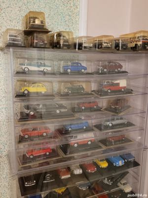 Vand colectie masini de epoca 