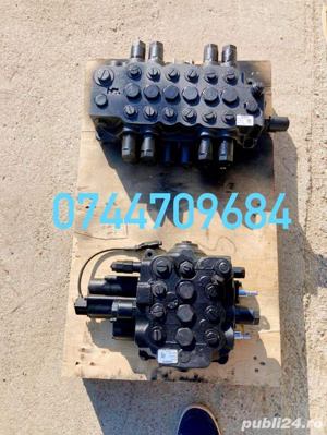 Distribuitor fata si spate pentru 3cx si 4cx JCB - imagine 3