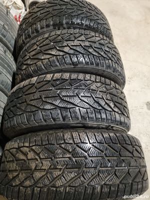 Jante 18” ORIGINALE BMW X5/X6/F15/F16/E70 + anvelope iarna 255.55.R18