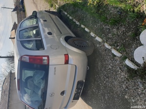 Vând Opel Meriva motor 1,7 CDTI puțin rulat cu km certificați pe factură, recent adusă.  - imagine 4