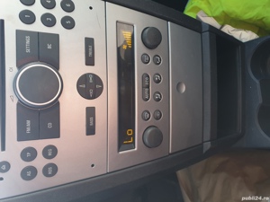 Vând Opel Meriva motor 1,7 CDTI puțin rulat cu km certificați pe factură, recent adusă.  - imagine 2