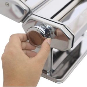 Mașină,aparat de făcut paste sau tăiței de casa,cu reglaj,grosime de 0.1-0.65 cm,9 pozitii,inox,nouă - imagine 5