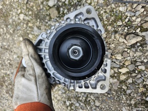 Alternator Mahle Mercedes Bosch febi valeo 24v 80a - imagine 5