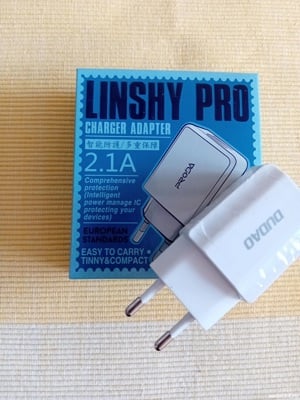 vind incarcator nou dublu