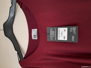 Vând rochie de gală tip fluture , culoare vișiniu,  M - imagine 2