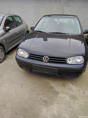 dezmembrez golf 4  an 2001