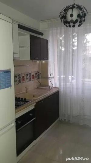 Inchiriez ap 3 camere central - imagine 2