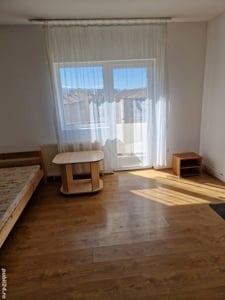 Ofer spre vanzare apartament cu 4 camere in Sibiu,zona Cedonia Luptei.