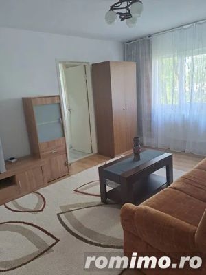 7 Noiembrie - Vanzare apartament 2 camere - Str. Pacii - imagine 6