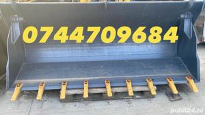 Cupe variate si de diferite dimensiuni pentru JCB - imagine 6