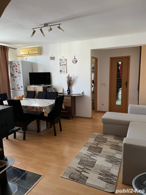 Vand apartament cu 3 dormitoare - imagine 2