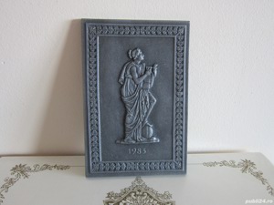  Placheta Art Noveau fonta colectie Buderus 1983 Germania Muza dansului,a muzicii