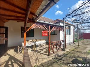 Casa cu teren de 3.500 mp in Santana! Ideal pentru proiect rezidential! - imagine 2