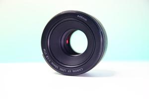 Canon EF 50mm 1.8 STM obiectiv lens - imagine 2