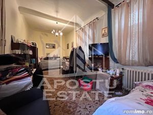 Apartament 3 camere, etaj intermediar in Piata Unirii - imagine 3