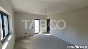 Casa individuala cu 5 camere 3 bai si teren de 700 mp Tocile Sibiu - imagine 11