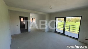 Casa individuala cu 5 camere 3 bai si teren de 700 mp Tocile Sibiu - imagine 7