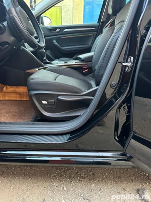 Renault Megane Sedan - imagine 5