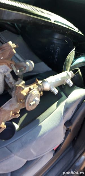 Dezmembrez Citroen C8 2.0 HDI an 2005, scaune spate randul 3, carlig etc  - imagine 7