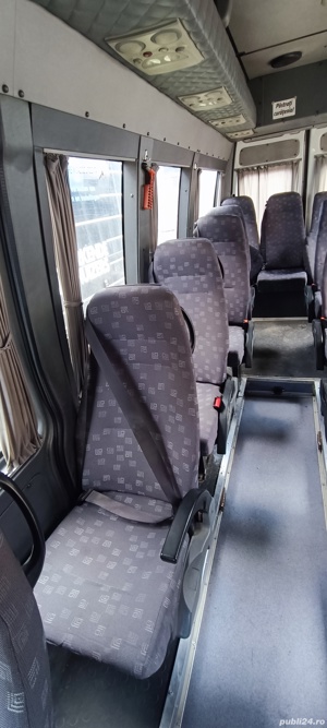 Inchiriez inchirieri microbuz 19 locuri si autobuz 29 locuri transport persoane  - imagine 4