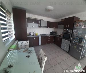 Casa spatioasa cu 8 camere si teren de 801 mp - ideala pentru 2 familii - imagine 10