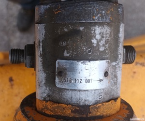 Motor Bernard cu pompă hidraulică  - imagine 6