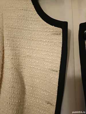 Sacou alb cu margini bleumarin - imagine 3