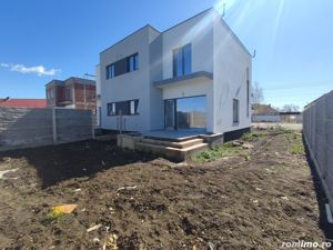 Sanandrei,Duplex pe Etaj, 2 dresing, 2 balcone Compartimentare Excelenta, 3 Bai - imagine 3