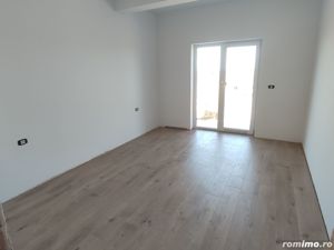 Sanandrei,Duplex pe Etaj, 2 dresing, 2 balcone Compartimentare Excelenta, 3 Bai - imagine 13