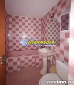 Apartament cu 3 camere decomandat de vanzare in Alba Iulia Cetate etaj 3 cu garaj intabulat - imagine 4