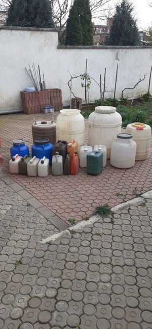 Vand Butoaie de la 3-5-1   Litri Rezistente