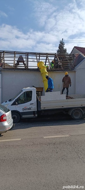 Executam demolari cu miniexcavator, buldoexcavator si basculabile de 3.5 tone - imagine 4