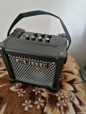 Roland cube