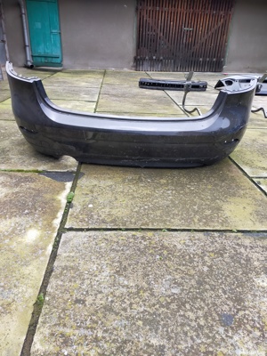 Bara spate+intaritura Renault Fluence - imagine 2 Bara spate+intaritura Renault Fluence - imagine 2