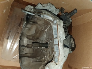 Cutie viteze logan 2 Sandero 2 doker - imagine 4