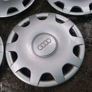 Capace de roți originale pentru Audi și VW  - imagine 5