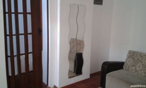 Proprietar,vand apartament 2 camere la vila,zona Stefan cel Mare