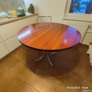 Vând blat de masa rotund