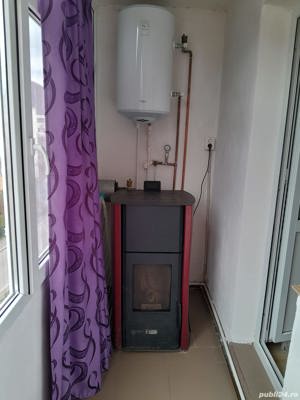 Vând apartament cu 3 camere - imagine 9