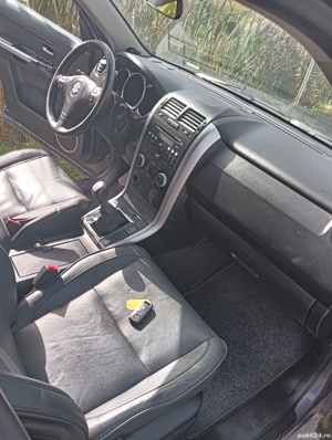 Suzuki Grand Vitara 4x4 Euro 5 Full - imagine 9 Suzuki Grand Vitara 4x4 Euro 5 Full - imagine 9