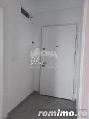 INEL II /SOLID HOUSE-  Apartament   2 camere  centrala pe gaz - imagine 9