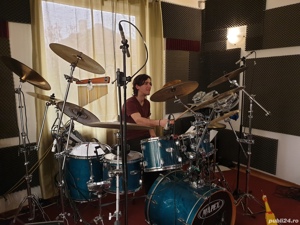 Cursuri pentru pasionatii de tobe, percutie-prima lectie GRATUITA - imagine 4