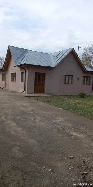 Casă de vânzare  - imagine 2