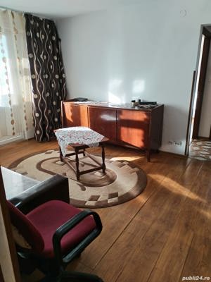 Vând apartament 